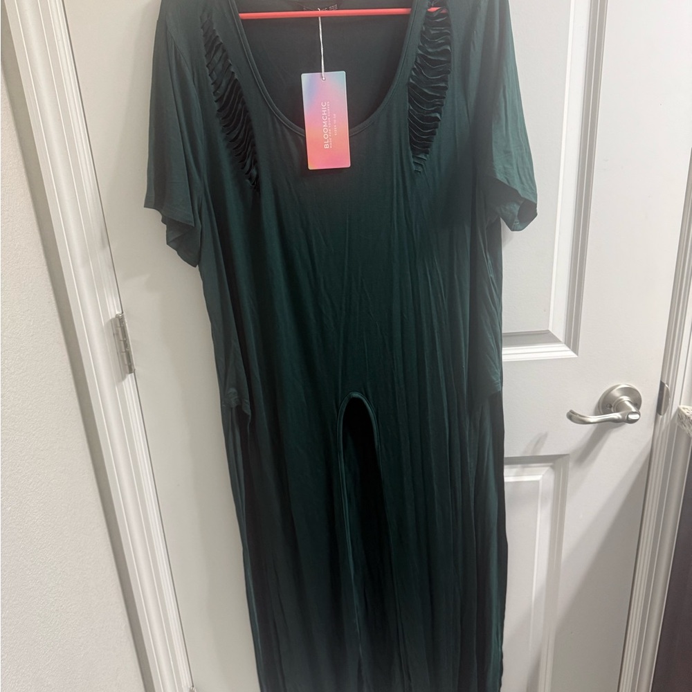 BloomChic Emerald Green Scoop Neck Dress
